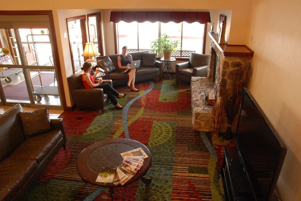 The Plaza Hotel & Suites Winona Eksteriør billede